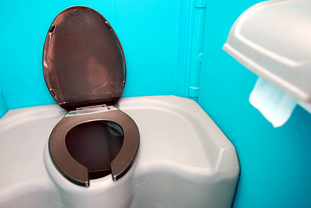 Best Porta potty delivery and setup  in South Pasadena, FL